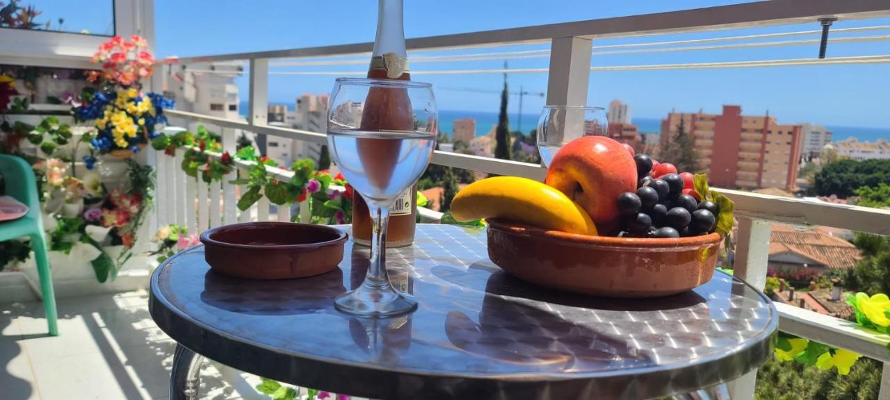 Acuario Shared Flat Piso Compartido Est Partage الشقة مشتركة Apartment Benalmadena Luaran gambar