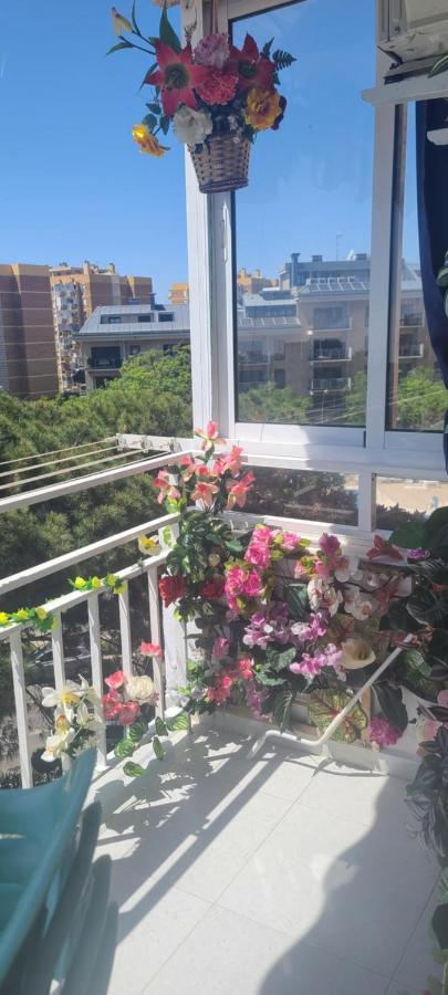 Acuario Shared Flat Piso Compartido Est Partage الشقة مشتركة Apartment Benalmadena Luaran gambar