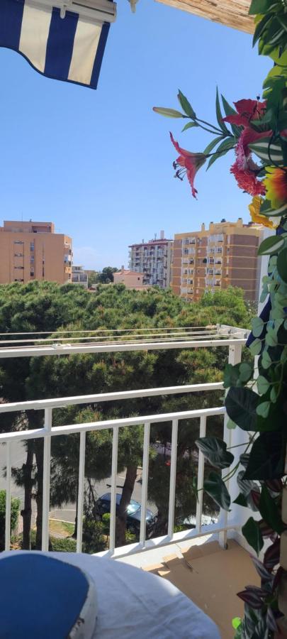 Acuario Shared Flat Piso Compartido Est Partage الشقة مشتركة Apartment Benalmadena Luaran gambar